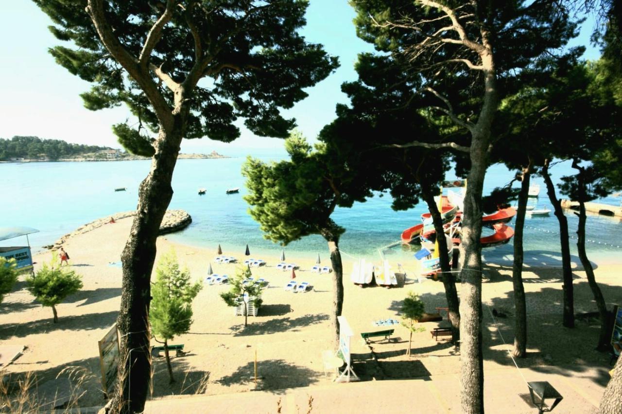 Apartment Rose, Close To The Beach Makarska Exterior foto